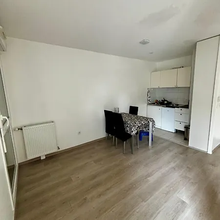 דירה Studio, Proche De La Gare Rer B *